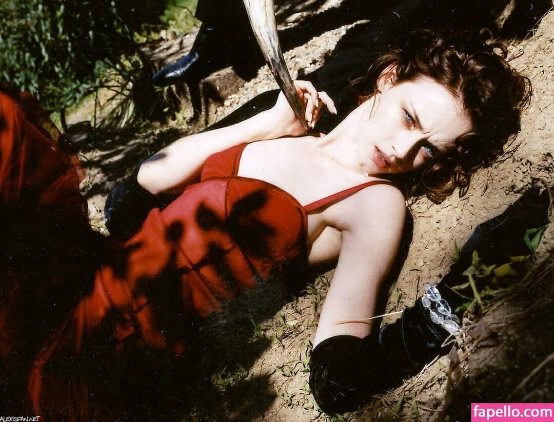 Photo nue de fuite OnlyFans de Alexis Bledel #10 Photo nue de fuite OnlyFans de Alexis Bledel #10