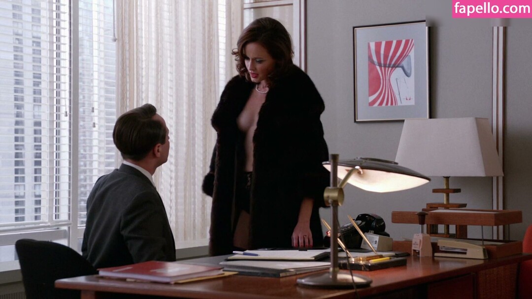 Photo nue de fuite OnlyFans de Alexis Bledel #64 Photo nue de fuite OnlyFans de Alexis Bledel #64