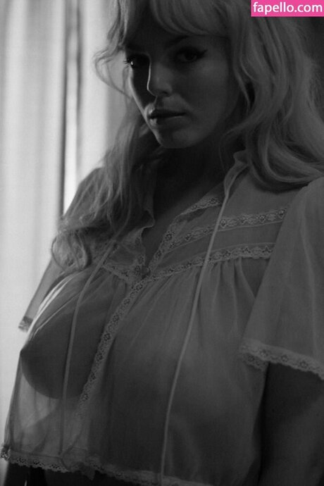 Photo nue de fuite OnlyFans de Morgan Cozzi