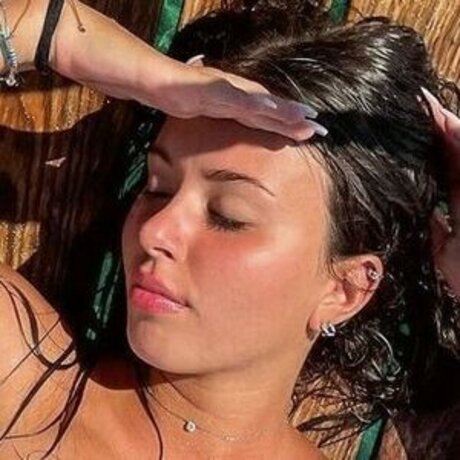 Photo nue de fuite OnlyFans de Elisarasola