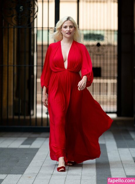 Pixie Lott