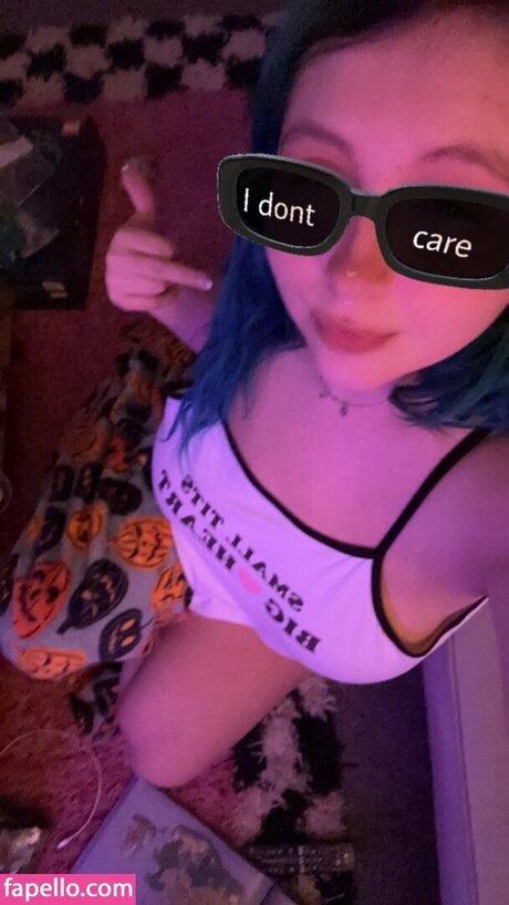 Photo nue de fuite OnlyFans de Too0ldcat