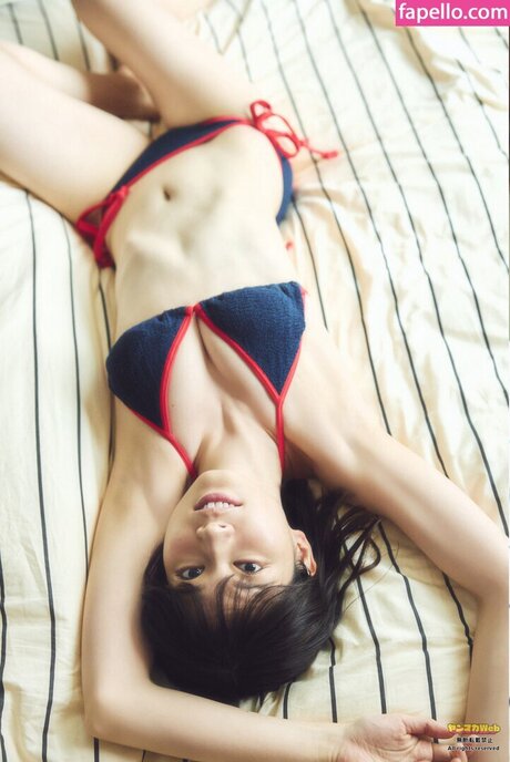 Saori Araki 