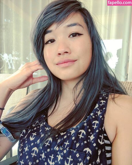 Photo nue de fuite OnlyFans de Julia Chow