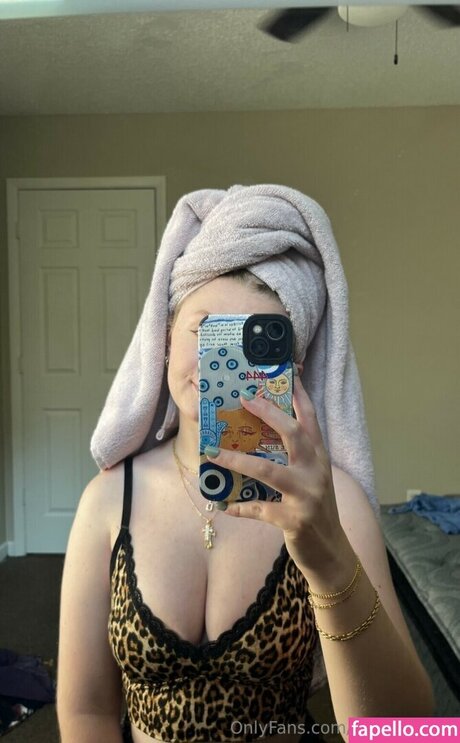 Photo nue de fuite OnlyFans de Izzy Nicole