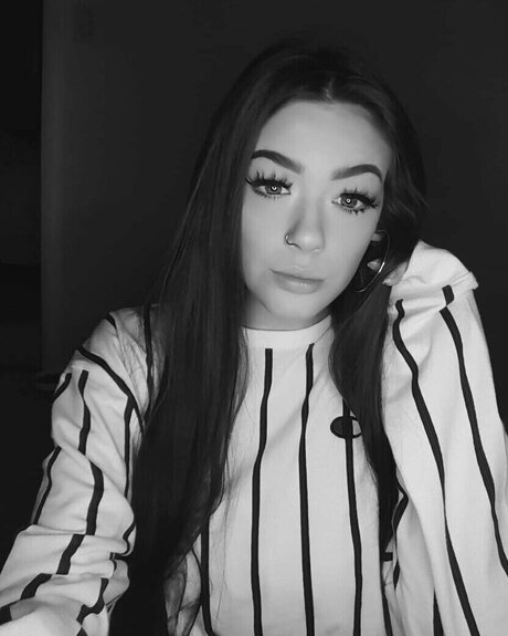 Photo nue de fuite OnlyFans de Nic2hardo