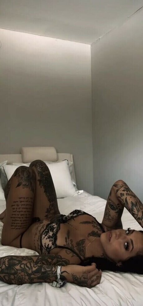Victoriarae69
