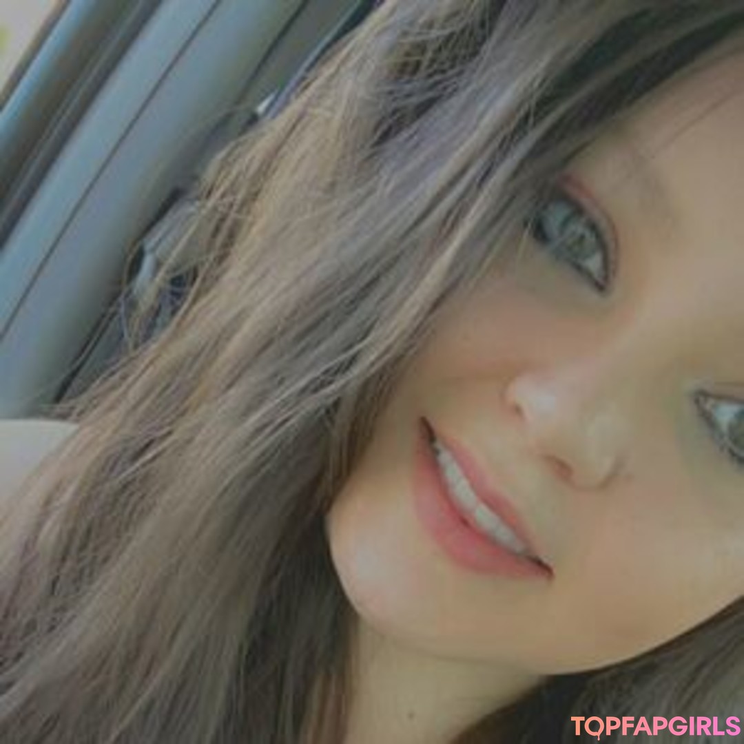 Photo nue de fuite OnlyFans de Thatonecargirl #16 Photo nue de fuite OnlyFans de Thatonecargirl #16