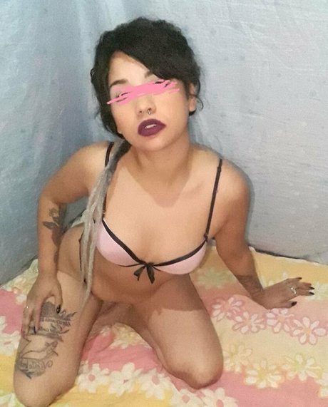 Photo nue de fuite OnlyFans de Daianaea
