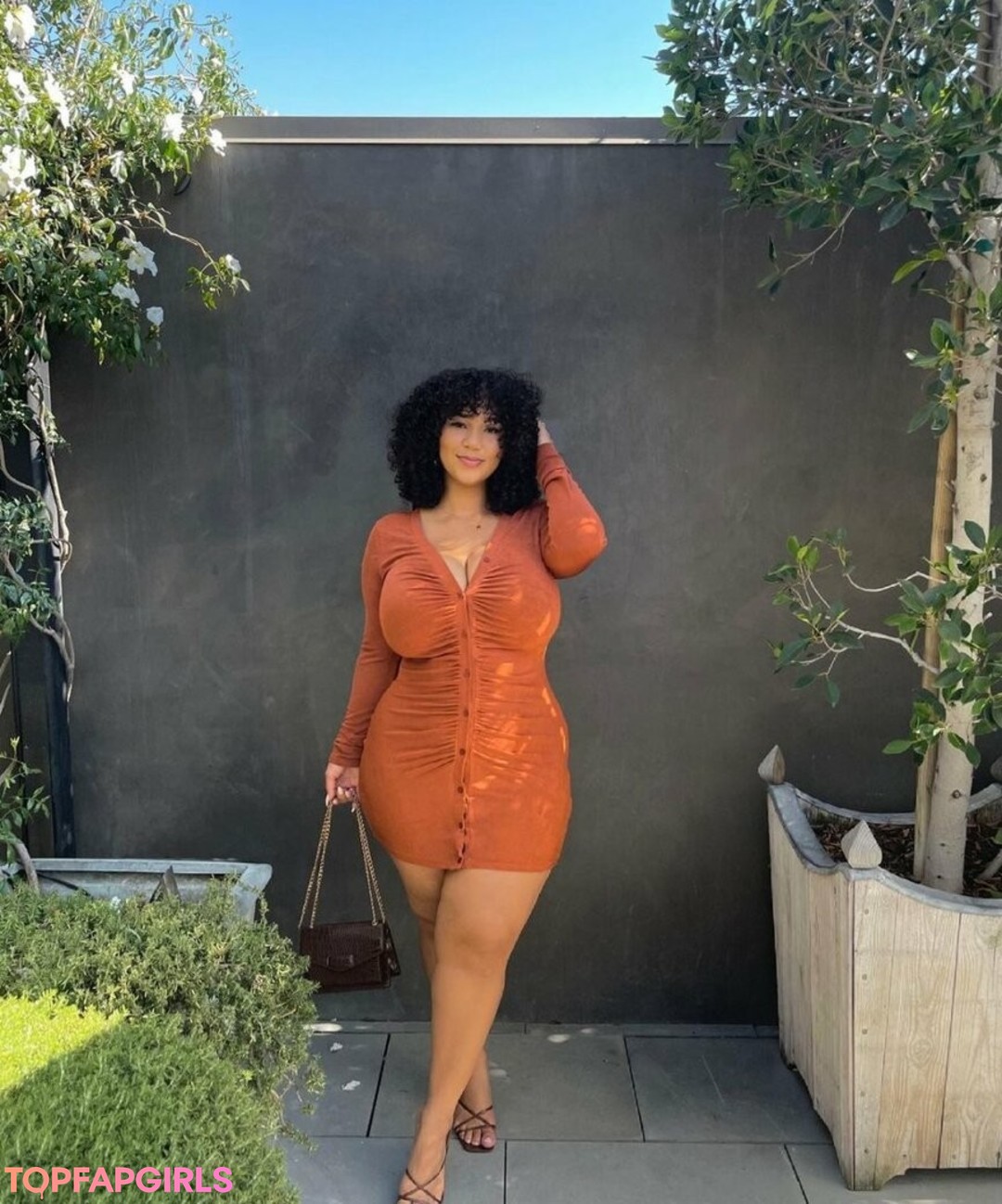 Photo nue de fuite OnlyFans de Katelyn Folasade #170 Photo nue de fuite OnlyFans de Katelyn Folasade #170