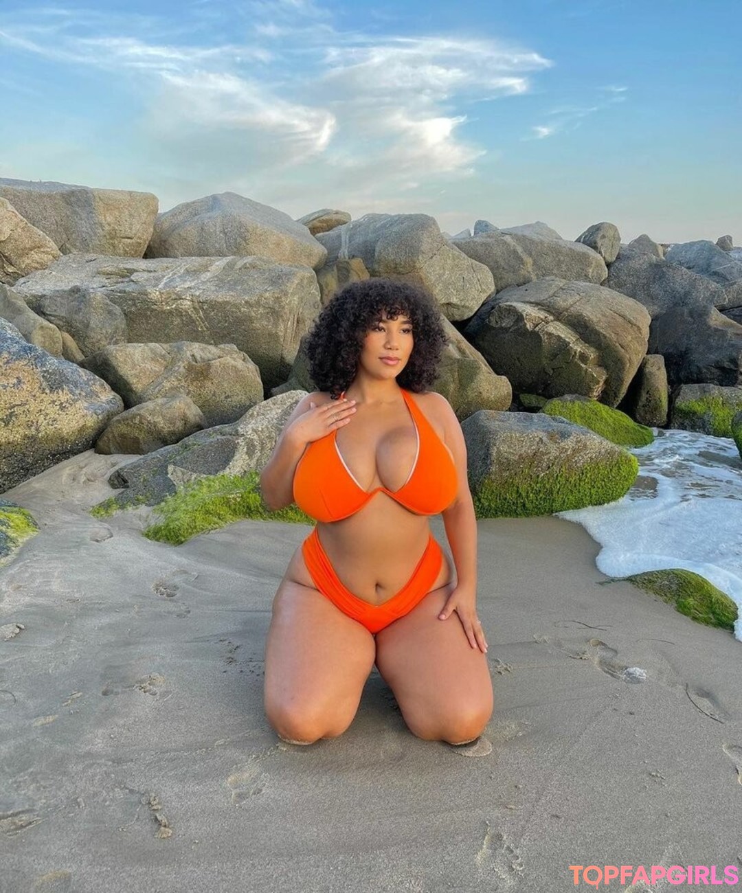 Photo nue de fuite OnlyFans de Katelyn Folasade #194 Photo nue de fuite OnlyFans de Katelyn Folasade #194