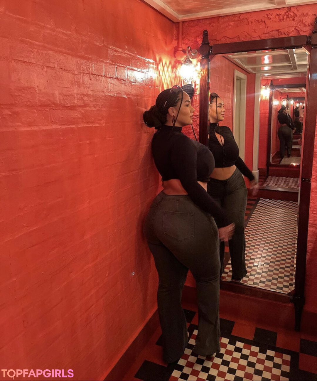 Photo nue de fuite OnlyFans de Katelyn Folasade #21 Photo nue de fuite OnlyFans de Katelyn Folasade #21
