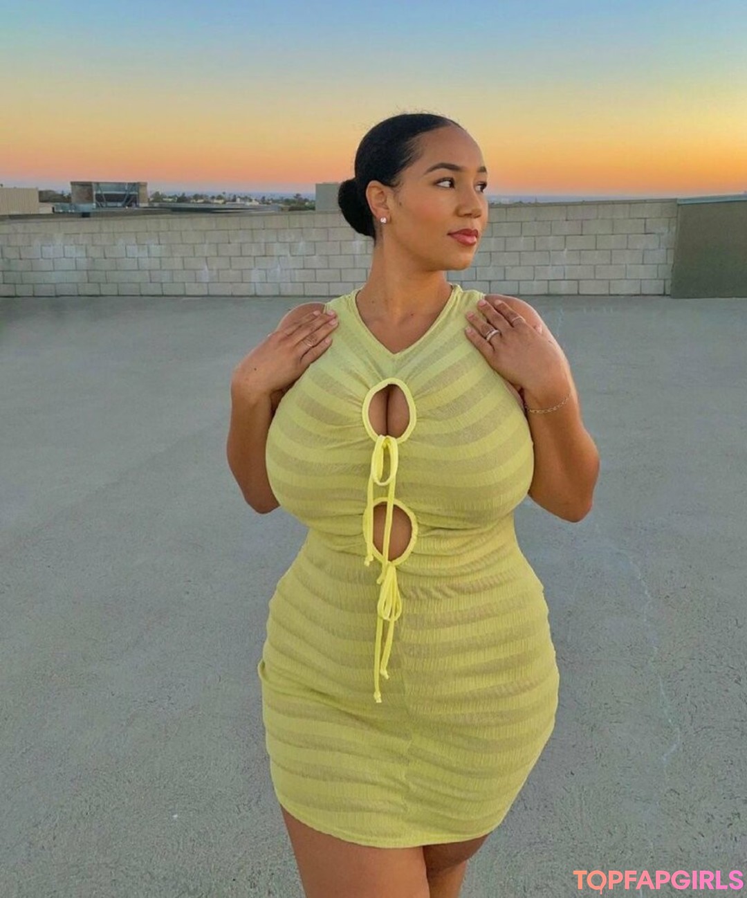 Photo nue de fuite OnlyFans de Katelyn Folasade #309 Photo nue de fuite OnlyFans de Katelyn Folasade #309