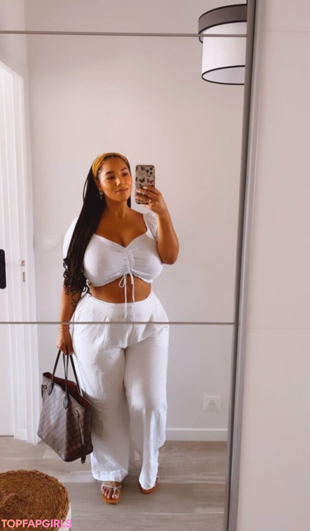 Photo nue de fuite OnlyFans de Katelyn Folasade #346 Photo nue de fuite OnlyFans de Katelyn Folasade #346