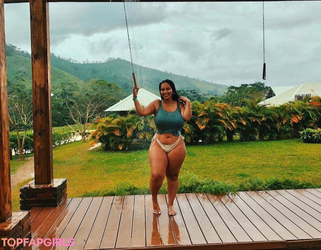 Photo nue de fuite OnlyFans de Katelyn Folasade #74 Photo nue de fuite OnlyFans de Katelyn Folasade #74