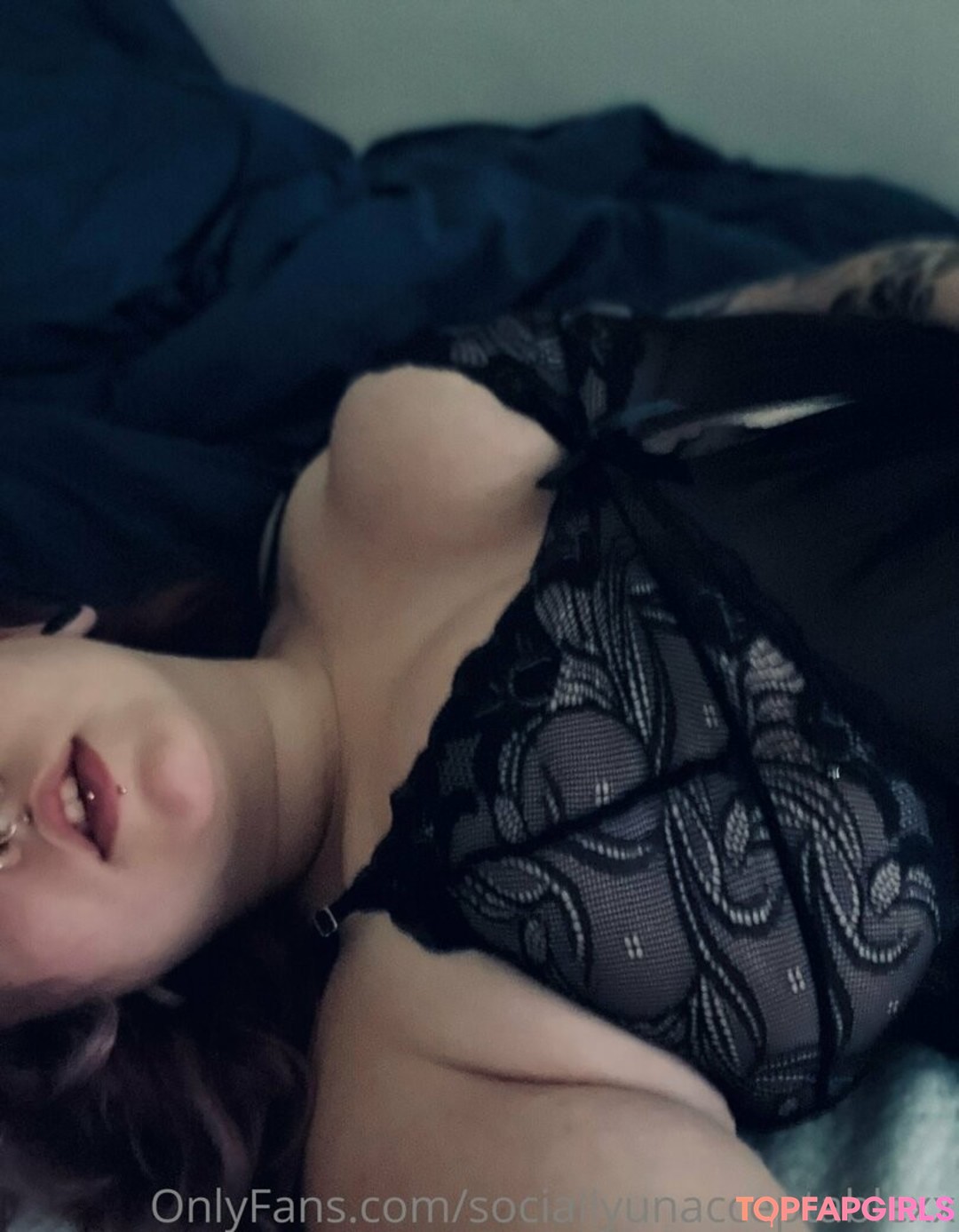 Photo nue de fuite OnlyFans de Sociallyunacceptablexx #10 Photo nue de fuite OnlyFans de Sociallyunacceptablexx #10