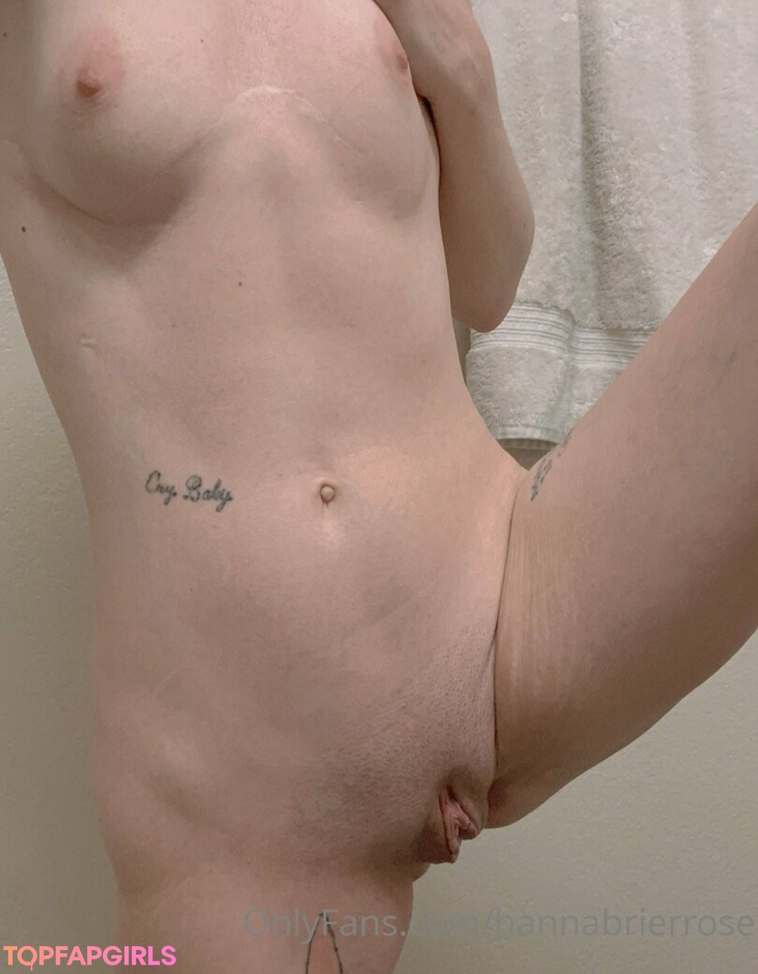 Photo nue de fuite OnlyFans de Hannabrierrose #7 Photo nue de fuite OnlyFans de Hannabrierrose #7