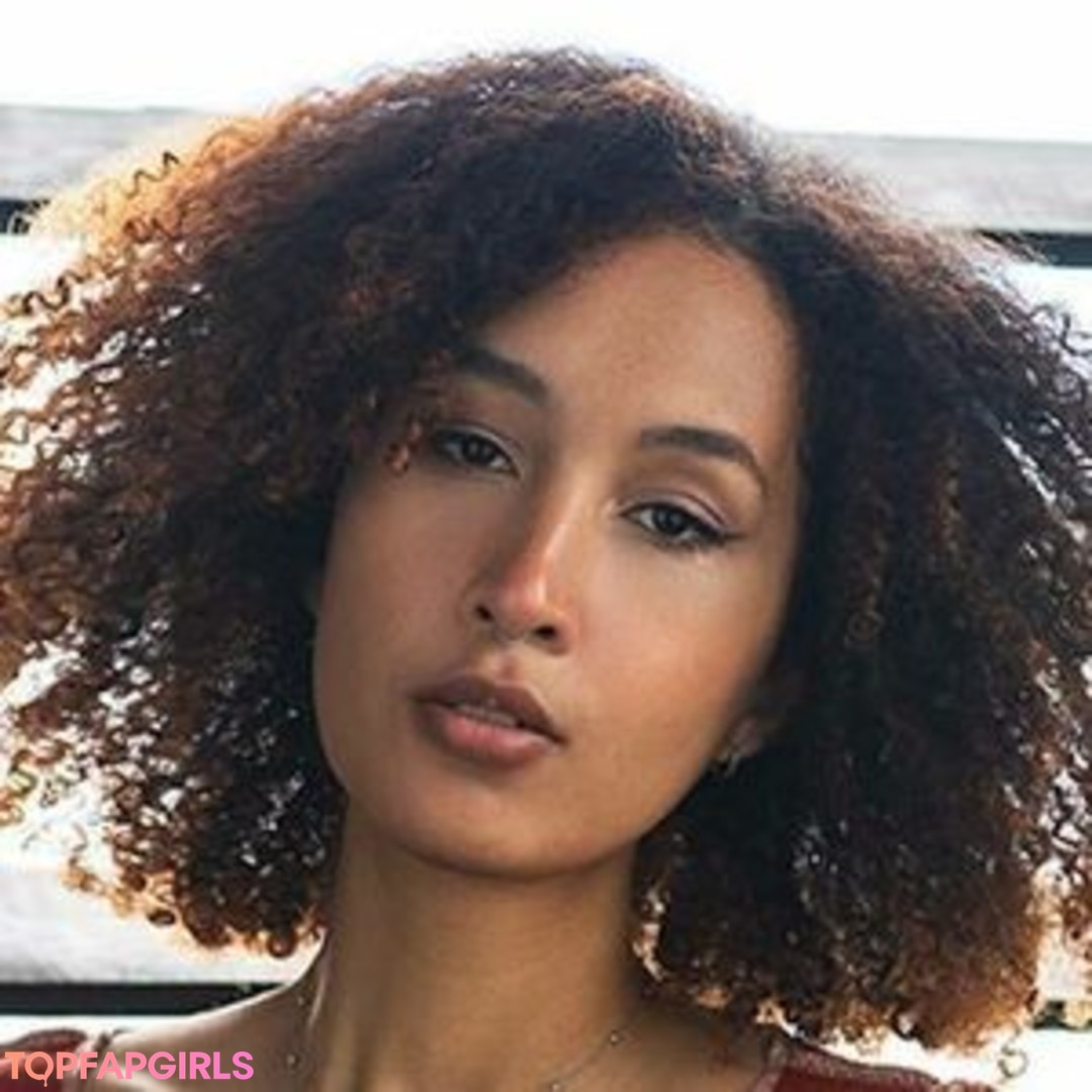 Photo nue de fuite OnlyFans de Heysolange #9 Photo nue de fuite OnlyFans de Heysolange #9