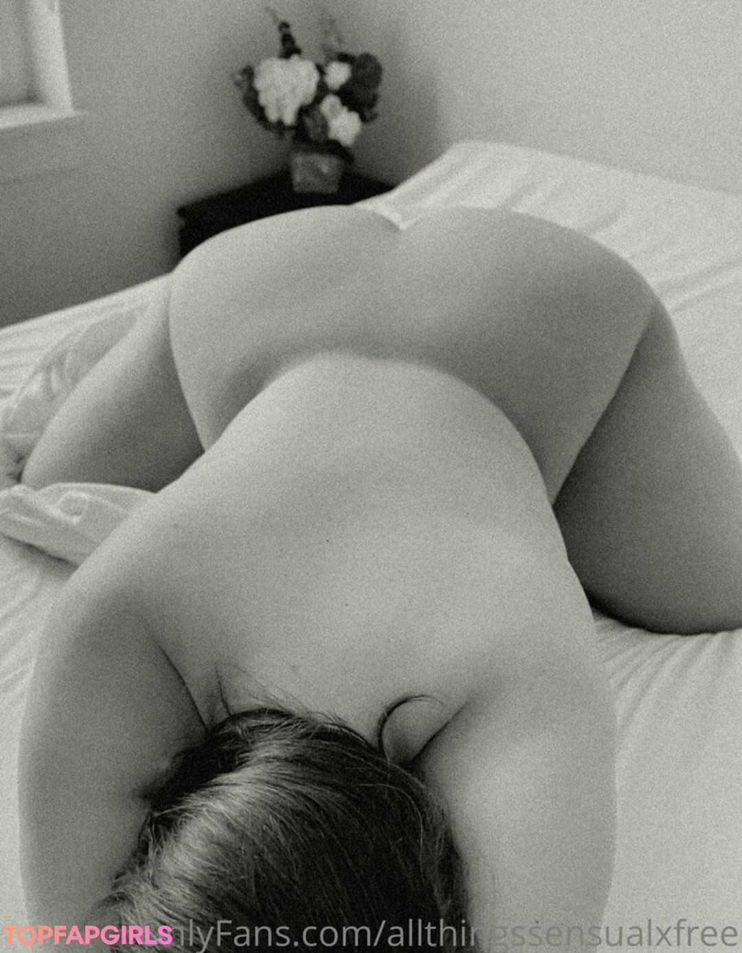 Photo nue de fuite OnlyFans de Allthingssensualxfree #7 Photo nue de fuite OnlyFans de Allthingssensualxfree #7