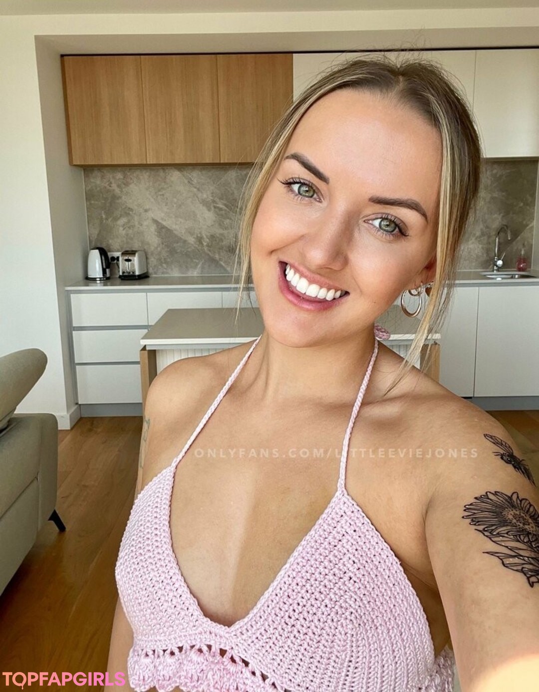 Photo nue de fuite OnlyFans de Littleeviejones #115 Photo nue de fuite OnlyFans de Littleeviejones #115