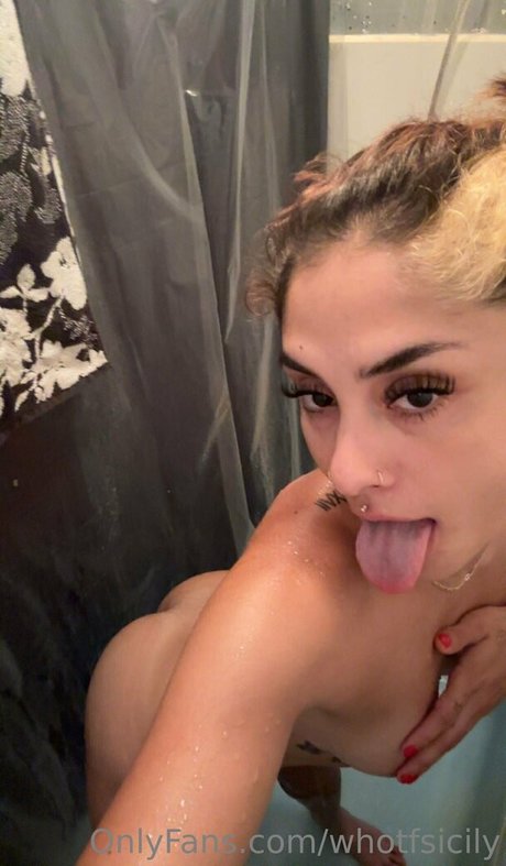 Photo nue de fuite OnlyFans de Whotfsicily