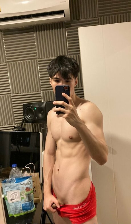 Photo nue de fuite OnlyFans de Bombiemann