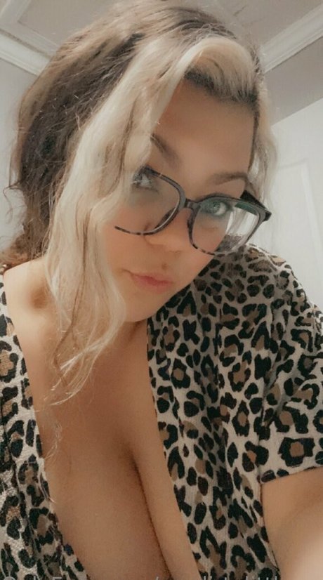 Photo nue de fuite OnlyFans de Ourdirtylittlesecret96