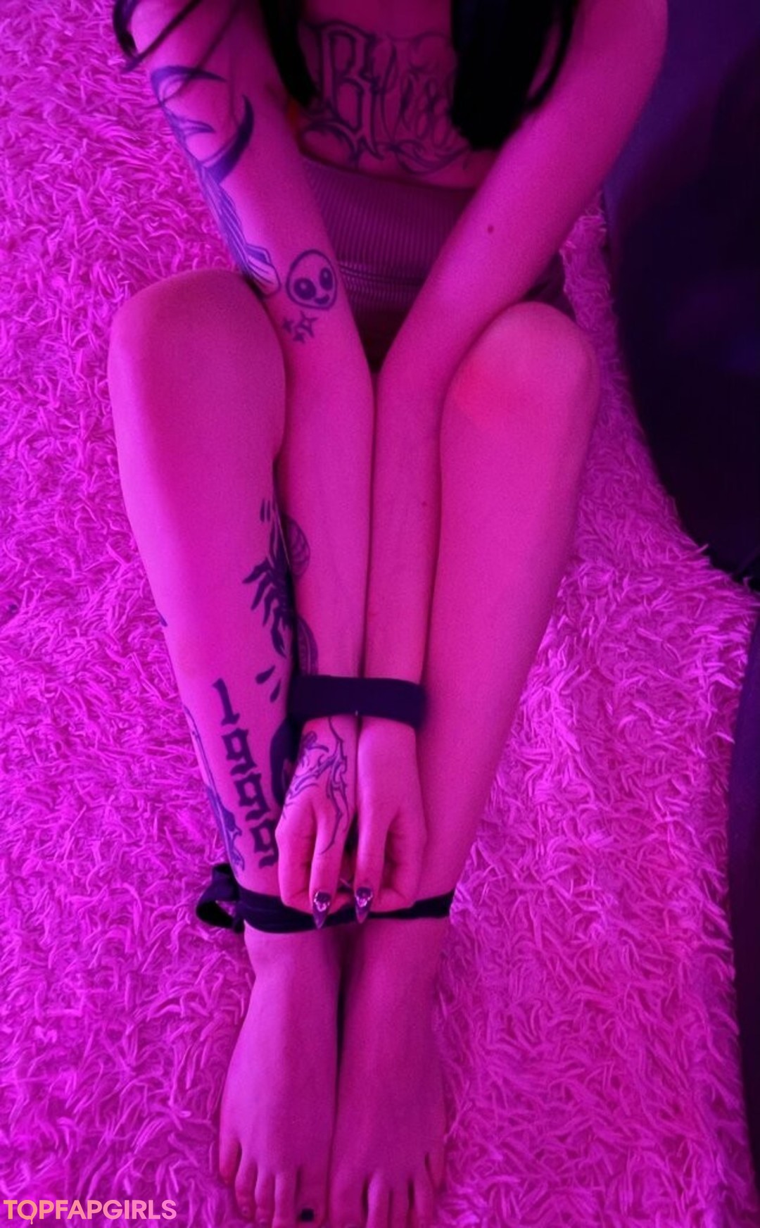 Photo nue de fuite OnlyFans de Lolabuny18 #32 Photo nue de fuite OnlyFans de Lolabuny18 #32