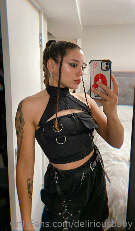 Photo nue de fuite OnlyFans de Deliriousbaby