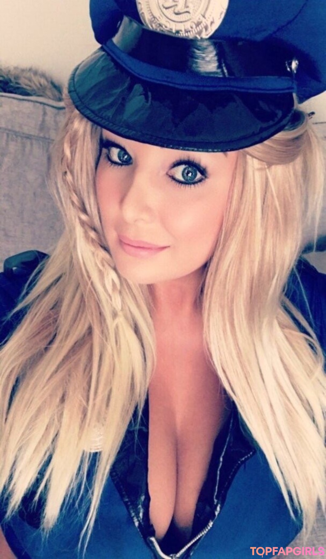 Photo nue de fuite OnlyFans de Charlotte Fox #17 Photo nue de fuite OnlyFans de Charlotte Fox #17