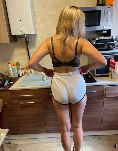 Anna_bellla