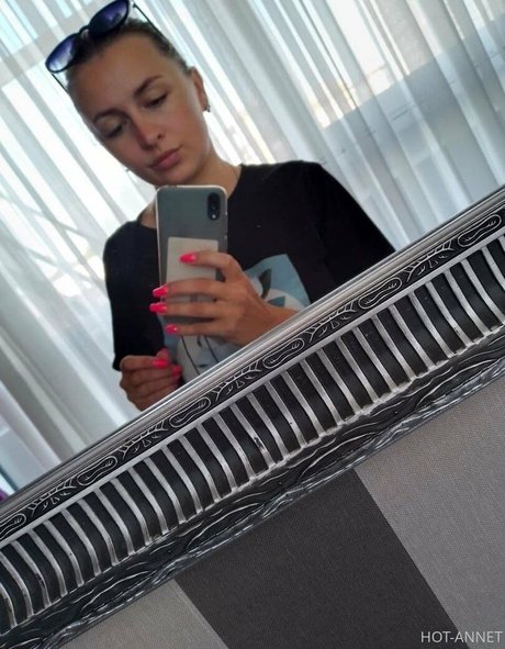 Anna_bellla