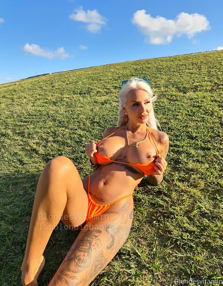 Blondiebombxxx