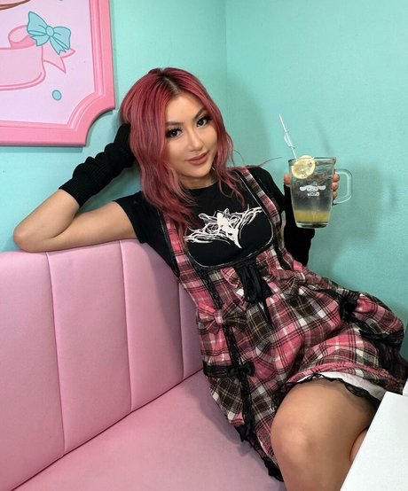 DJ Camgirl