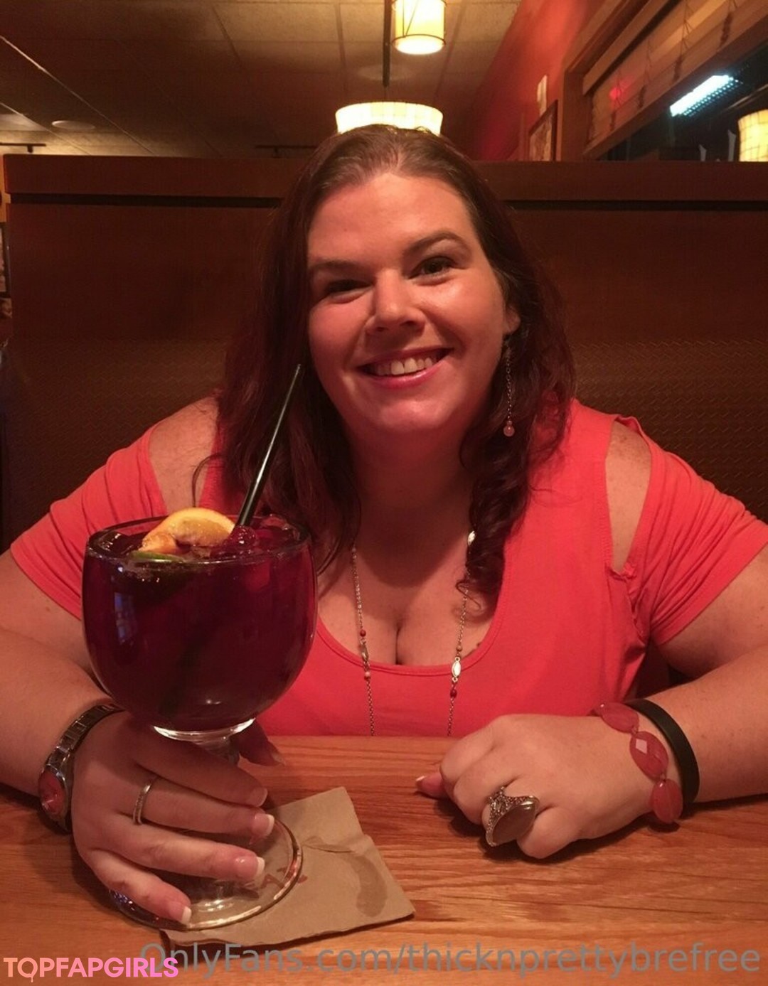 Photo nue de fuite OnlyFans de Thicknprettybrefree #2 Photo nue de fuite OnlyFans de Thicknprettybrefree #2