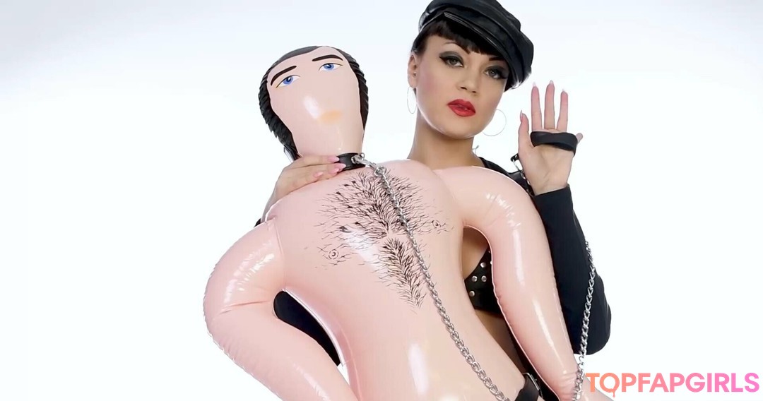 Photo nue de fuite OnlyFans de Kittytenebris #53 Photo nue de fuite OnlyFans de Kittytenebris #53