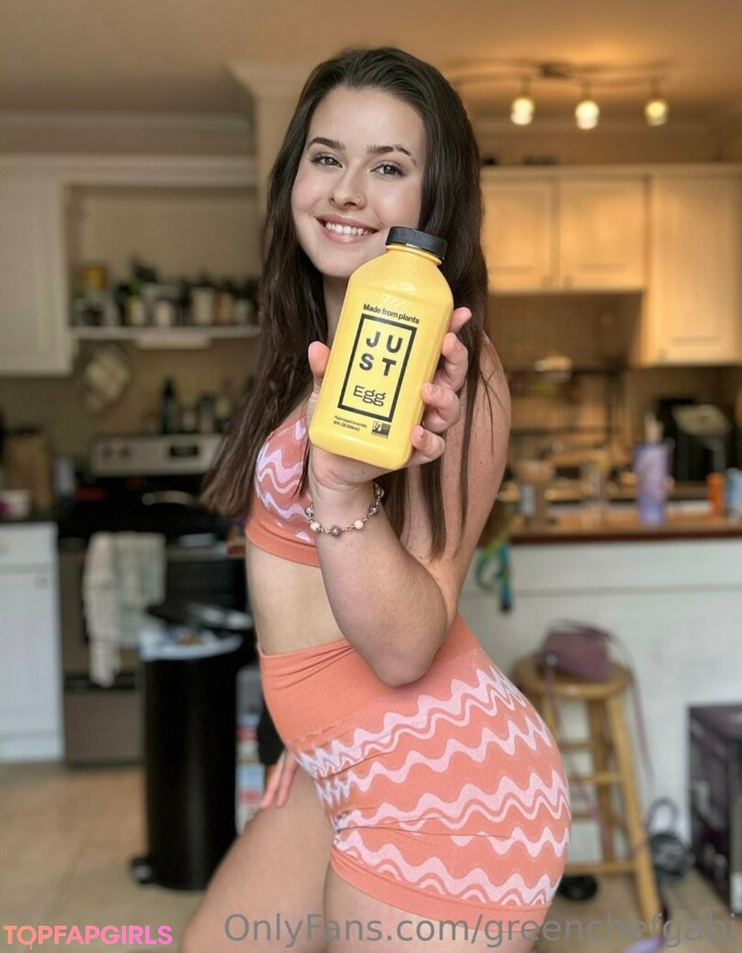 Photo nue de fuite OnlyFans de Greenchefgabi #76 Photo nue de fuite OnlyFans de Greenchefgabi #76