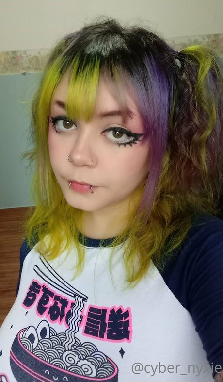 Cyber_nyxie