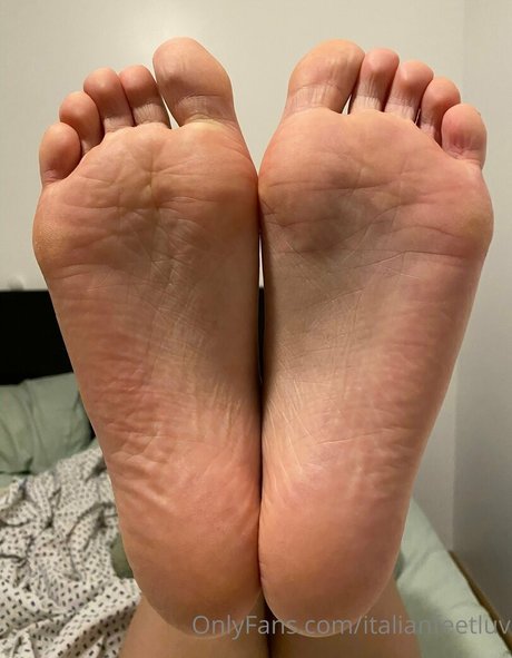 Italianfeetluv