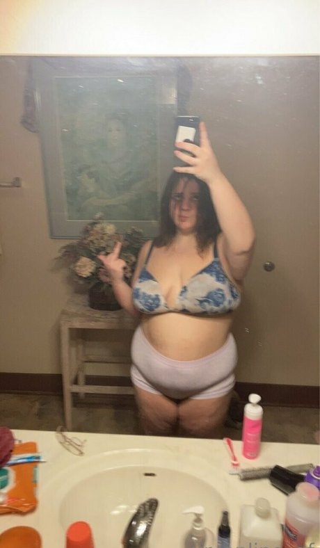 Photo nue de fuite OnlyFans de Uronlinegf