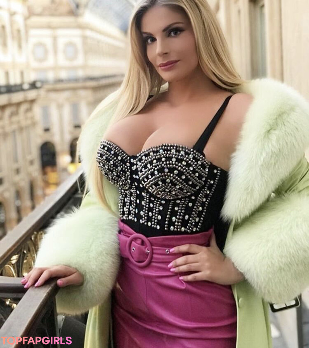 Photo nue de fuite OnlyFans de Francesca Cipriani #244 Photo nue de fuite OnlyFans de Francesca Cipriani #244