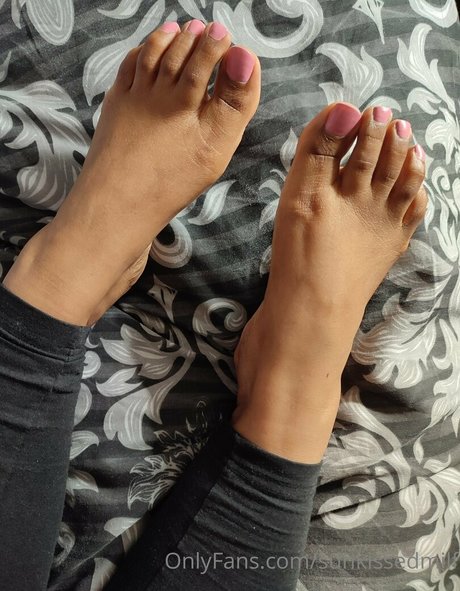 Sunkissedmilf
