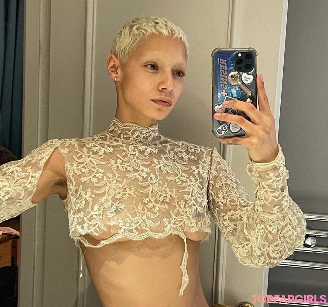 Photo nue de fuite OnlyFans de Uglyworldwide #30 Photo nue de fuite OnlyFans de Uglyworldwide #30