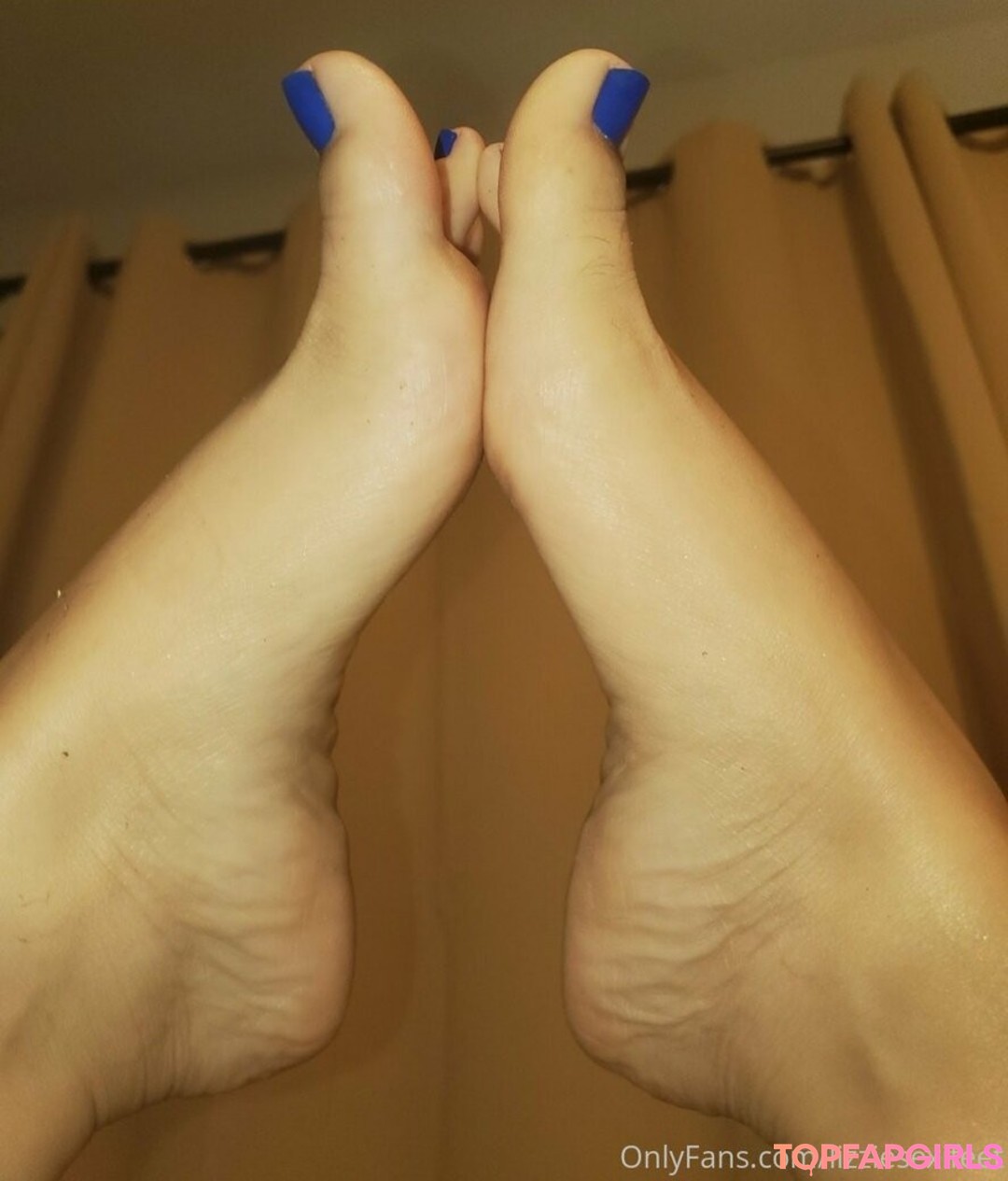 Photo nue de fuite OnlyFans de Lizziesexifeet #19 Photo nue de fuite OnlyFans de Lizziesexifeet #19