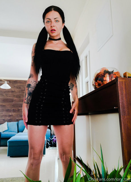 Photo nue de fuite OnlyFans de Lorytatt