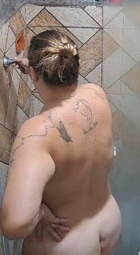 Photo nue de fuite OnlyFans de Amor De Familia