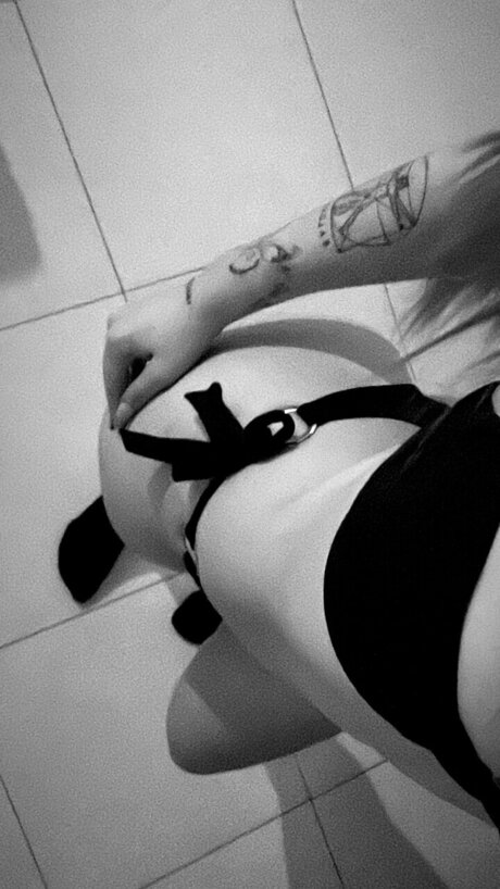 Photo nue de fuite OnlyFans de Kitty 