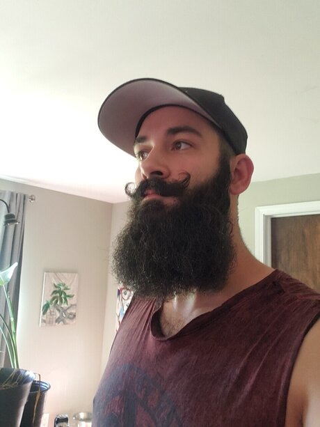 Photo nue de fuite OnlyFans de Bearded Bard