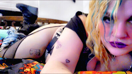 Photo nue de fuite OnlyFans de Stranger Than Fiction