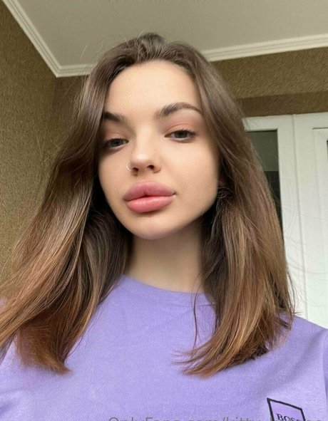 Photo nue de fuite OnlyFans de Kittykateee